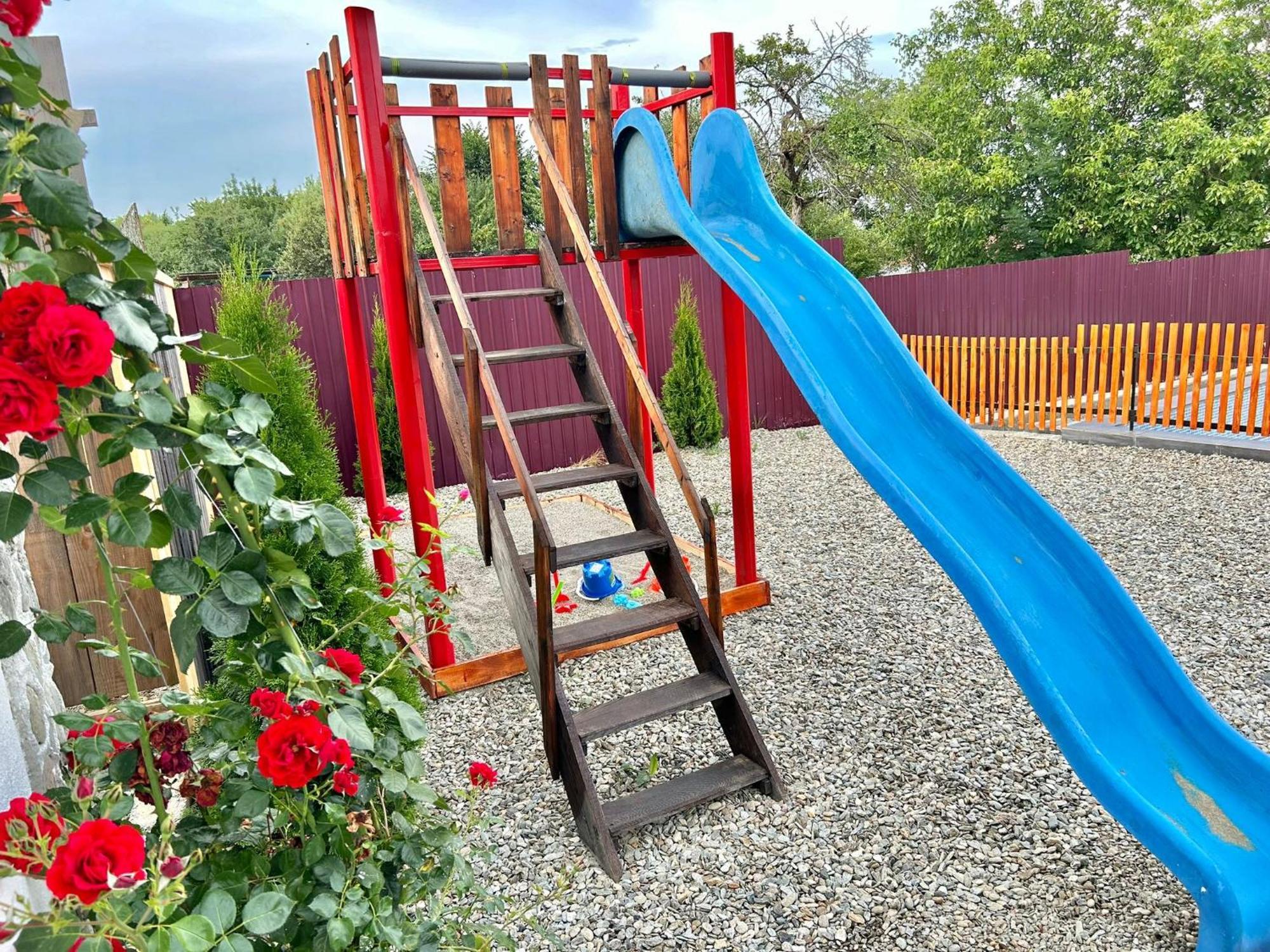 Pensiunea Casa Nina Cîrţişoara Bagian luar foto